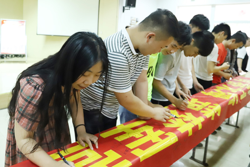 香港最新最准最全资料