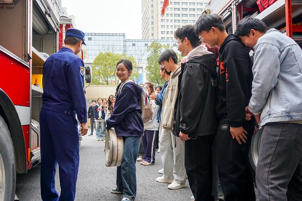 香港最新最准最全资料